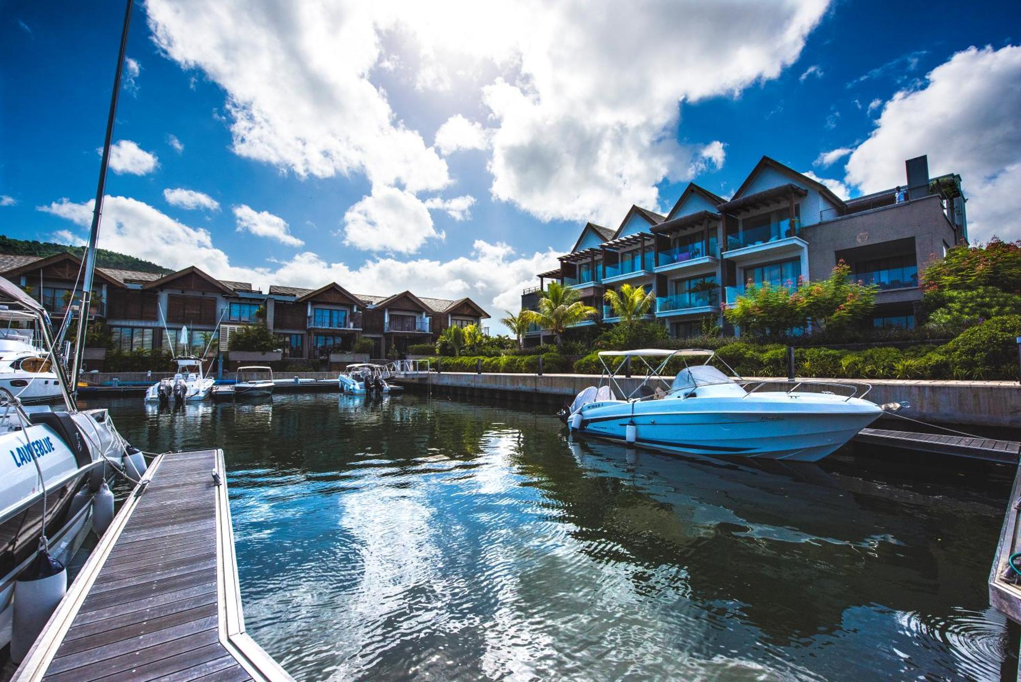 West Island By Horizon Holidays Riviere Noire Exterior photo